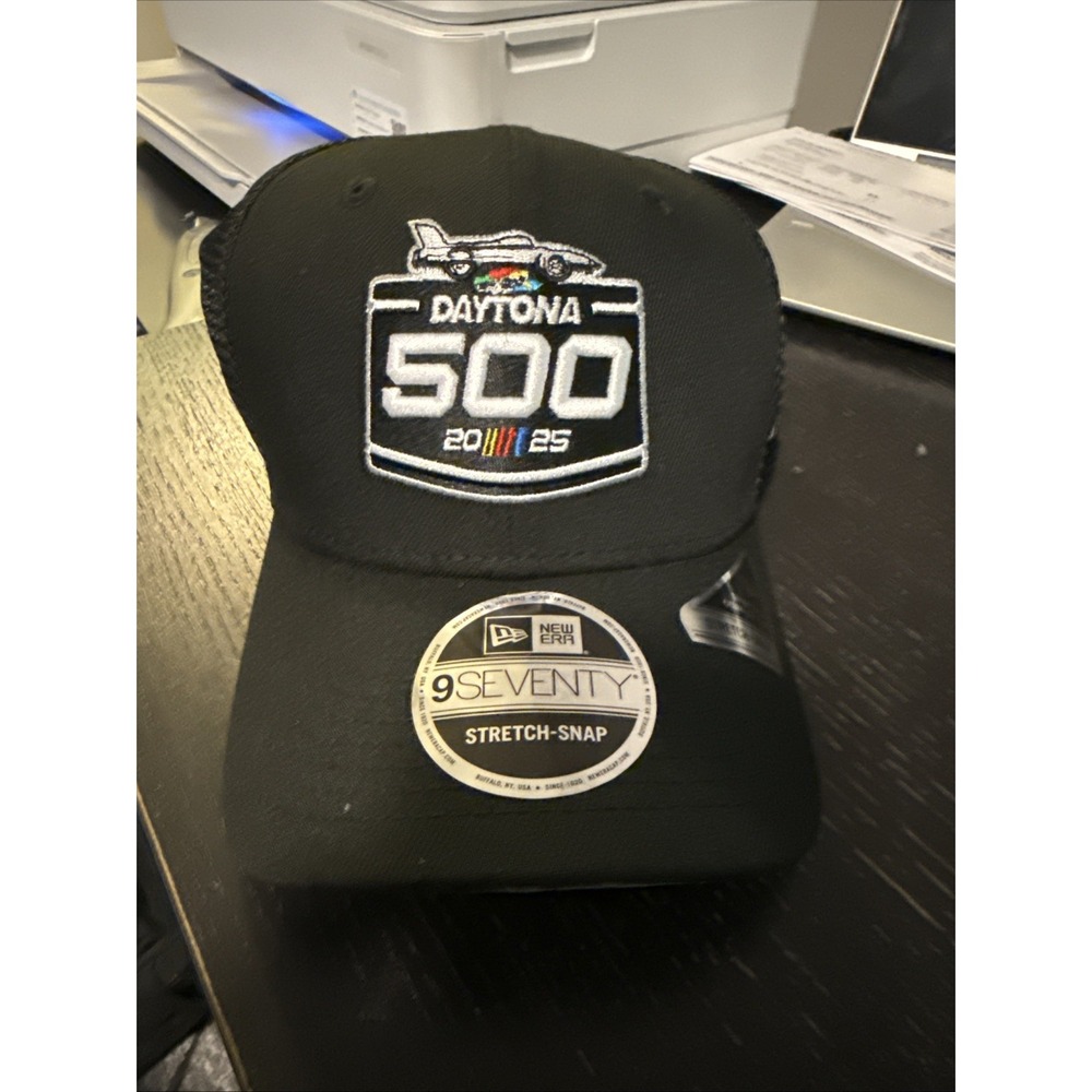 2025 Daytona 500 New Era Men's Black‎ Stretch Snap Hat NASCAR Racing Brand New